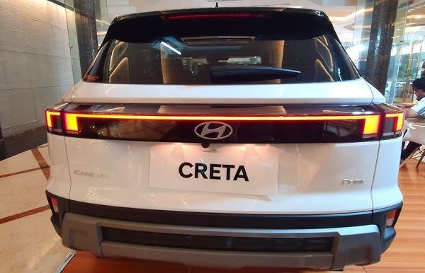 Hyundai Creta NEW Price: Toyota को टक्कर देने आ रही GST कटौती के बाद मात्र इतनी कीमत में तहलका मचने Hyundai की Creta, देखे डिटेल्स ? Hyundai Creta NEW Price