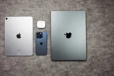 iPad, iPhone 17e and MacBook